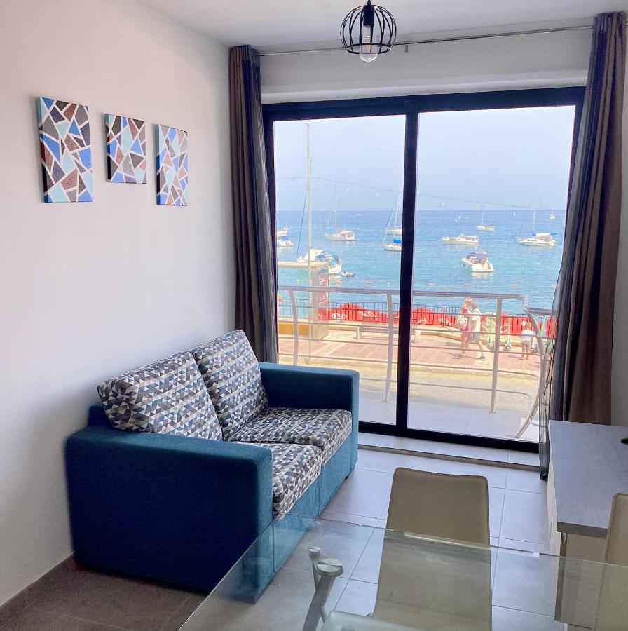 F1 1 Lovely Room, Bathroom And Living Shared Saint Julian's エクステリア 写真
